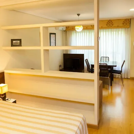 アパート Apartamentos Calle Cuba ヴィーゴ
